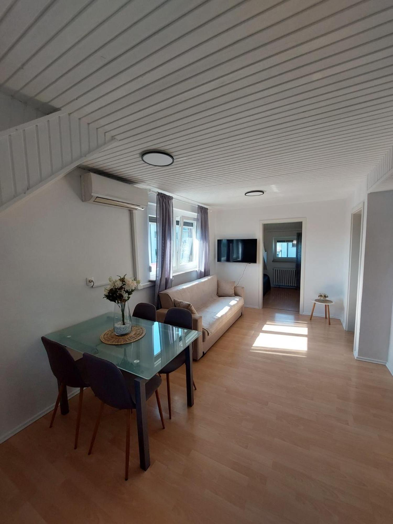 Moskriceva Apartment Ljubljana Eksteriør bilde